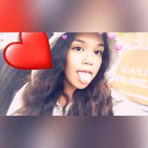 Meet your Posher, Leslie